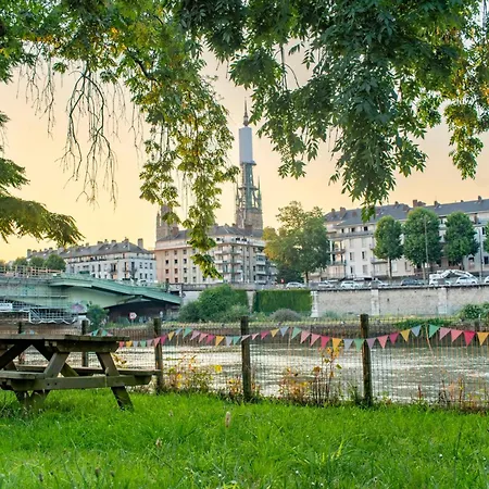 Διαμέρισμα Seine-front In Stone House With Parking And Garden, Lacroix Island Ρουέν