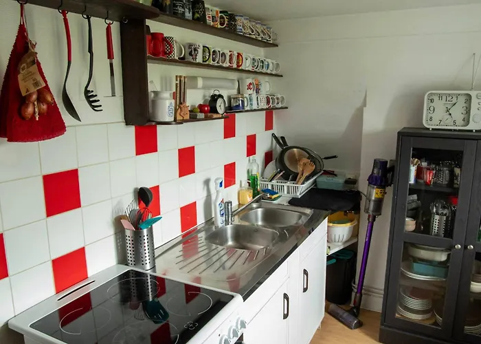 Seine-front In Stone House With Parking And Garden, Lacroix Island